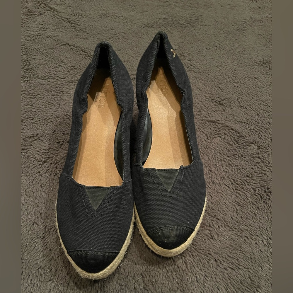 Victor Alfaro Wedge shoes